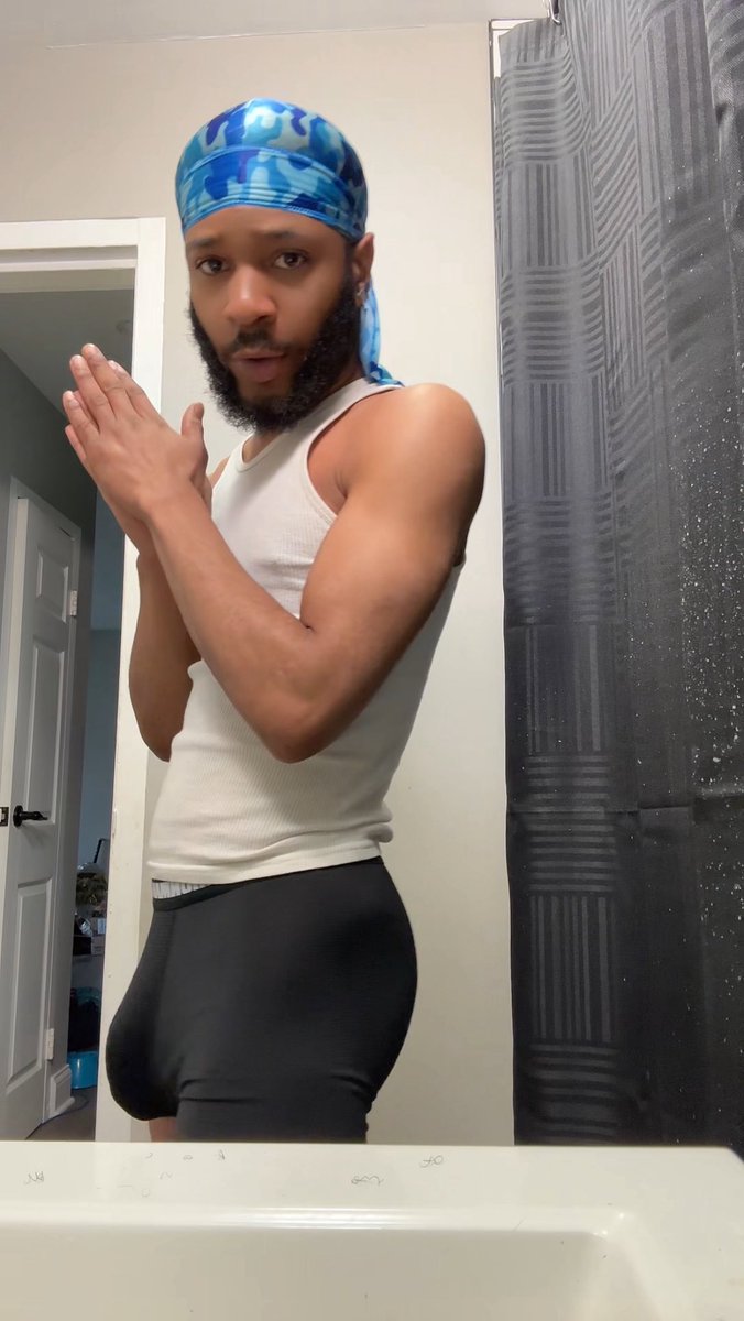 👑 Sir Sharkalot 😝 tweet media