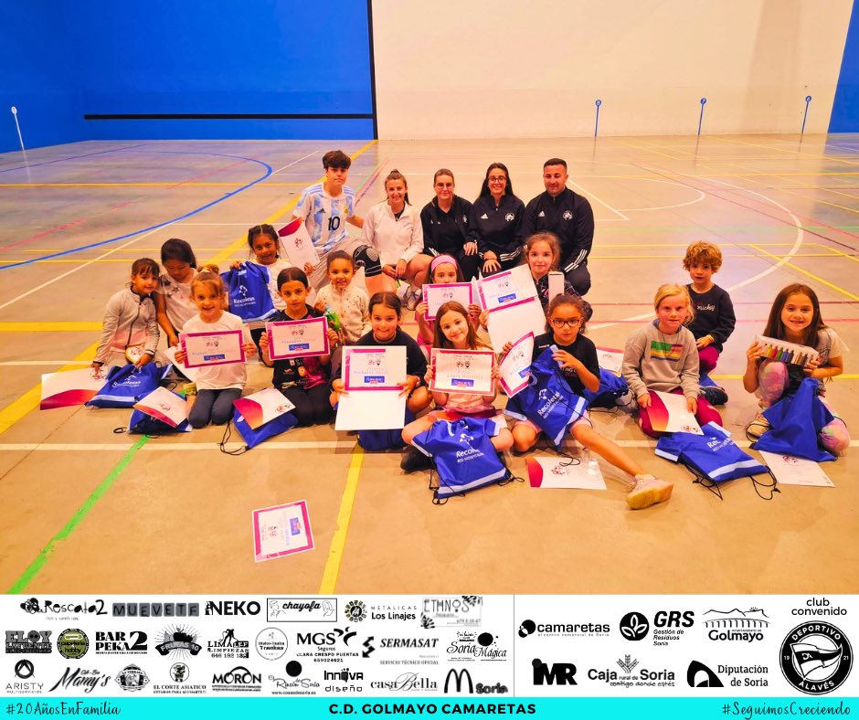 CD_GolCamaretas's tweet photo. PLAYMAKERS 👧 Tarde en la que hemos dicho un “hasta luego” a la magia de @DisneySpain @FCyLF @rfef @UEFA . 😍

#20AñosEnFamilia #GC https://t.co/BeSfhRBpSQ