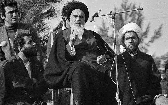 Vefatının 36. Yılında büyük İslam alimi ve zamanının emperyalist güçlerine diz çöktüren devrimci lider İmam Humeyni'yi rahmet, minnet ve özlemle anıyorum.