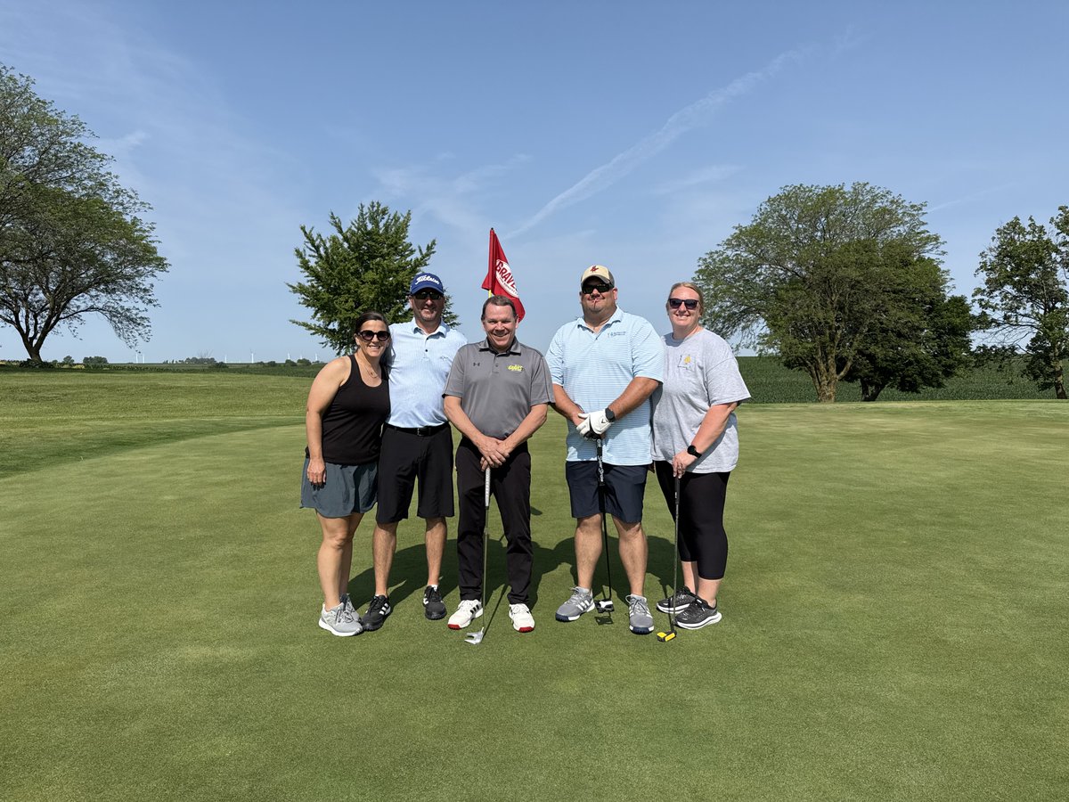 missourisoybean's tweet image. A great day on the green with Missouri soybean farmers at Congressman Graves’ golf tournament! ⛳️ Missouri Soybean Association PAC is proud to support this event!  🌱
#MoSoy #ForeAg
