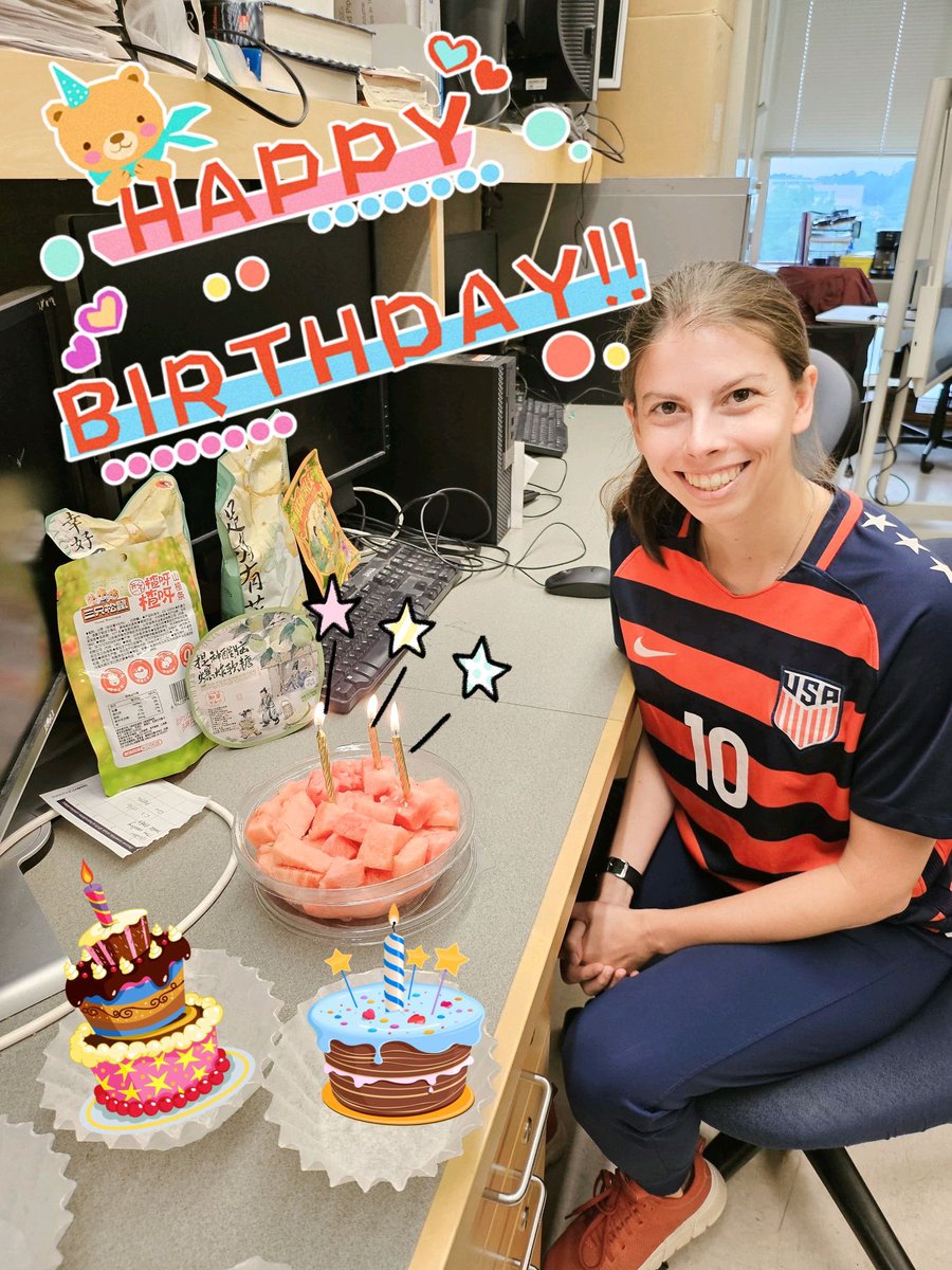 UF_HE_LAB's tweet image. Happy birthday, Nina! This is the fourth birthday with you in the lab🥰🎉. We have been witnessing your tremendous growth as a strong scientist 👩‍🔬🙌