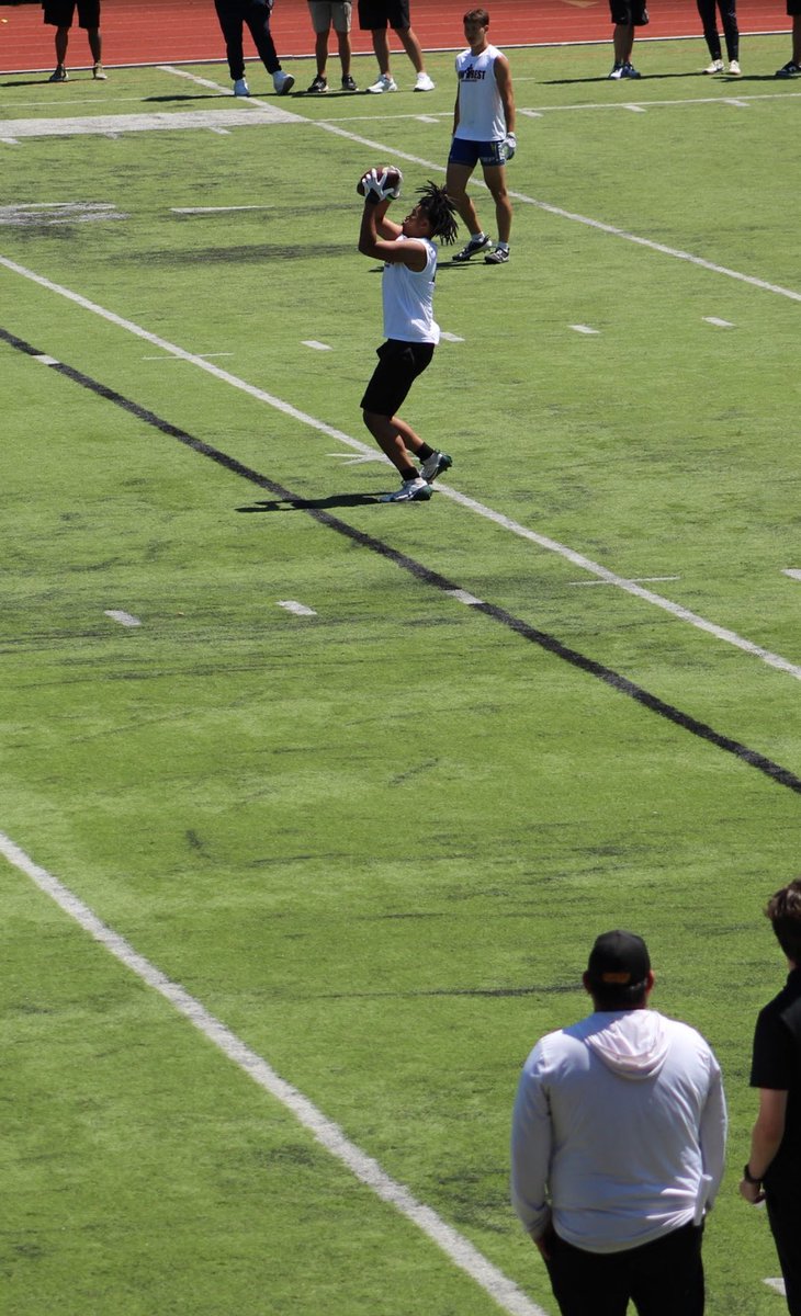 JaRon Price (@jprice2027) on Twitter photo These are my personal top 4 pictures from the <a href="/nwbestshowcase_/">NW BEST</a> camp in Portland Or. <a href="/CoachJesse49/">Coach Castro</a> <a href="/CoachDicko/">Donald Dicko White</a> <a href="/dionisms/">Dion Evans | #ΩΨΦ</a> <a href="/lewisclarkfb/">Lewis & Clark Football</a> <a href="/MoreauFootball/">Moreau Catholic Football</a> <a href="/Coachkam1911/">Keith Minor</a> These are my personal top 4 pictures from the <a href="/nwbestshowcase_/">NW BEST</a> camp in Portland Or. <a href="/CoachJesse49/">Coach Castro</a> <a href="/CoachDicko/">Donald Dicko White</a> <a href="/dionisms/">Dion Evans | #ΩΨΦ</a> <a href="/lewisclarkfb/">Lewis & Clark Football</a> <a href="/MoreauFootball/">Moreau Catholic Football</a> <a href="/Coachkam1911/">Keith Minor</a>