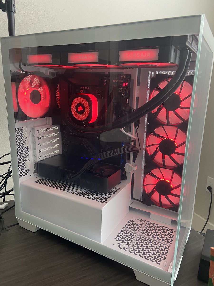 Jakbcastin tweet media