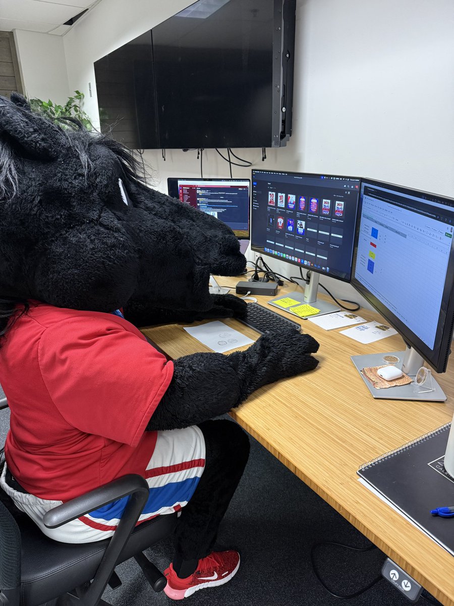 SMU Mustangs Creative tweet media