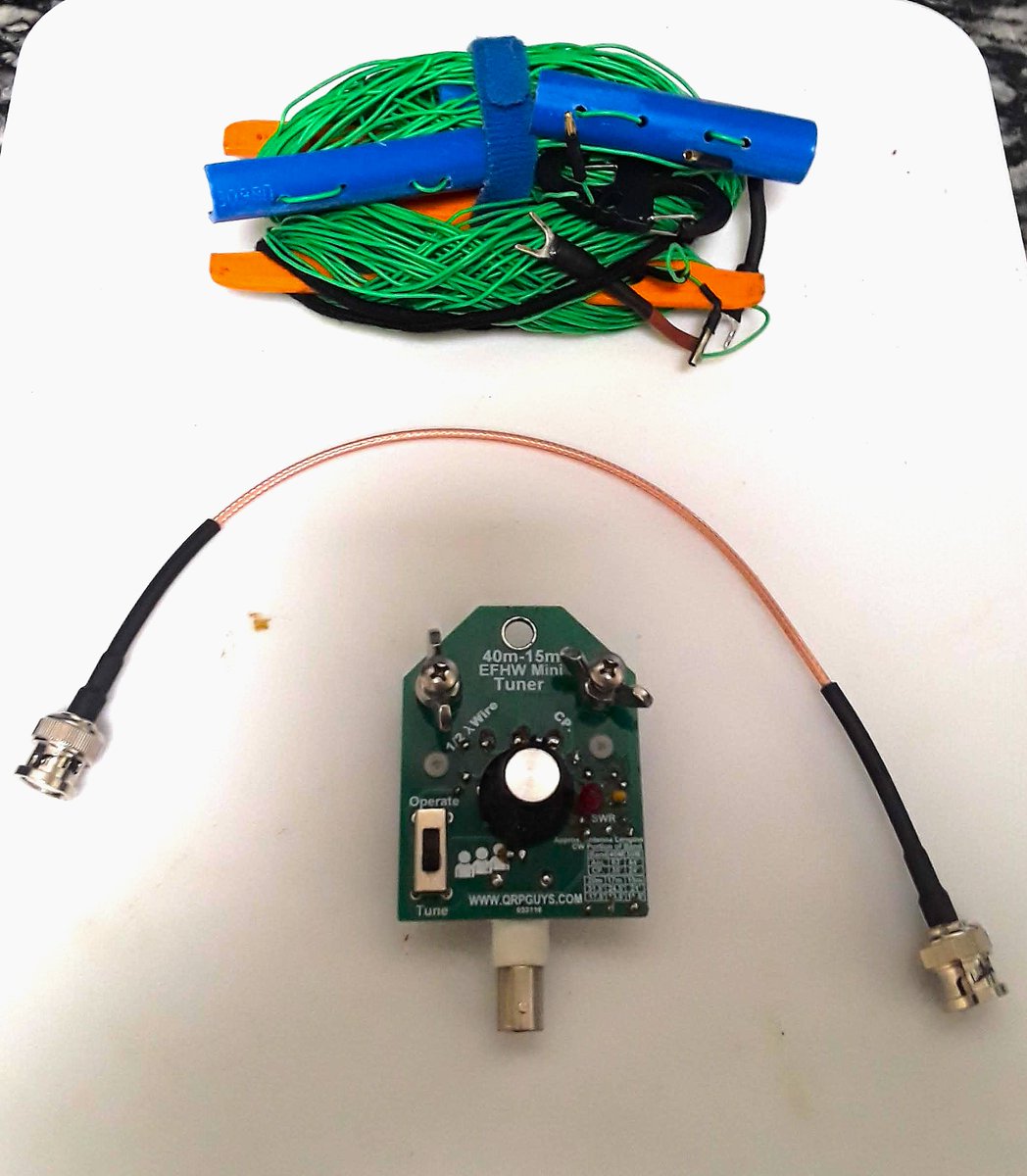 N4JAW's tweet photo. I built a #QRPGuys 40-10 #Minituner a few years ago but never built a wire for it. Thanks to current #Geomagneticstorm conditions, I built a 40 -15 Meter Linked #EFHW that I can use with my @Youkits #HB1B and my @QRPlabs #QDX. #AmateurRadio #HamRadio is so much fun! https://t.co/JqRy78ZVme