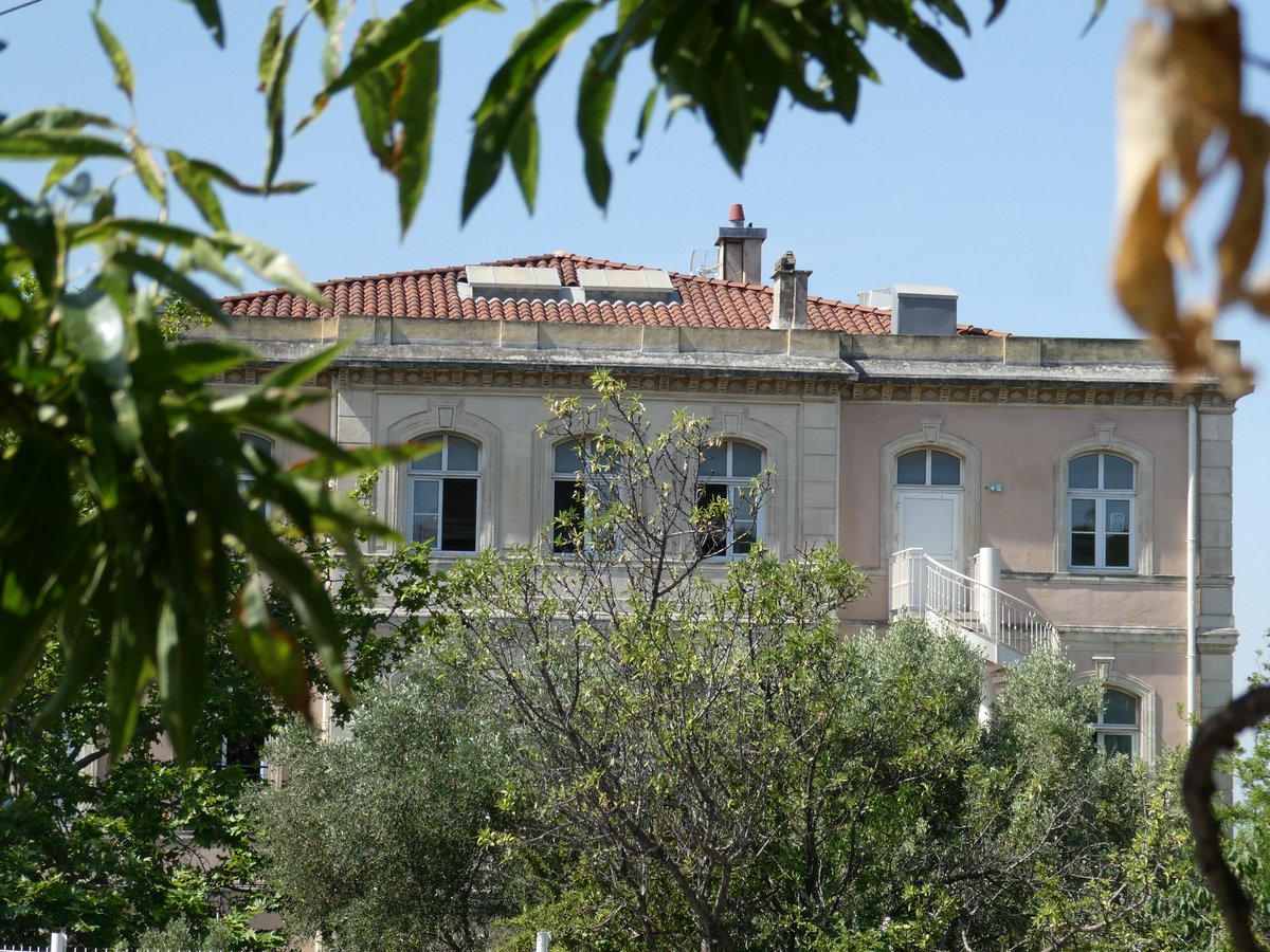 Château de Bois Luzy (1861) Marseille 01 juin 2025 #chateaudeboisluzy #patrimoinehistorique #patrimoinefrancais #patrimoine #histoiredefrance #monumenthistorique #monument #marseille <a href="/marseille/">Ville de Marseille</a>