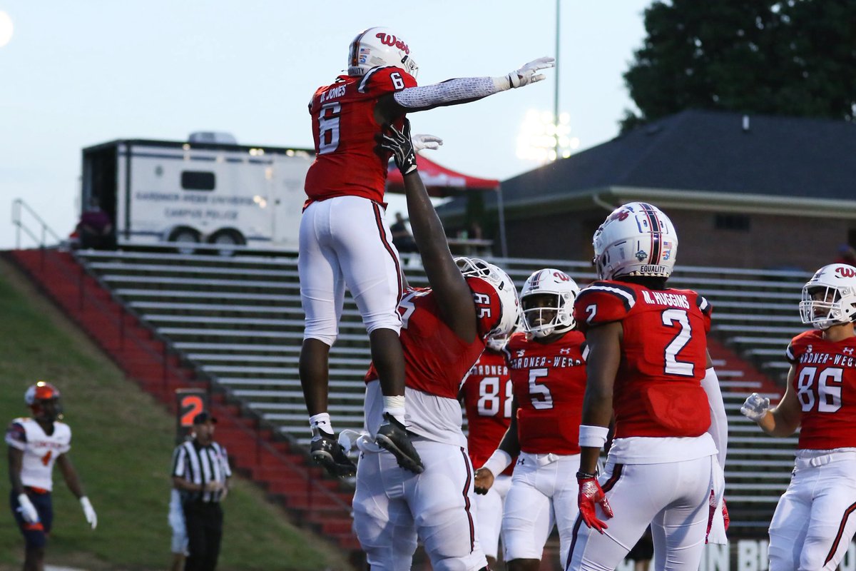 Hamlin18Noah's tweet image. After a great conversation with @Coach_Gardiner I am blessed to receive my third D1 offer from Gardner Webb University #AGTG