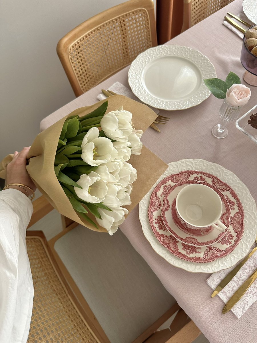 yine çiçek gibi bir gün 🫧