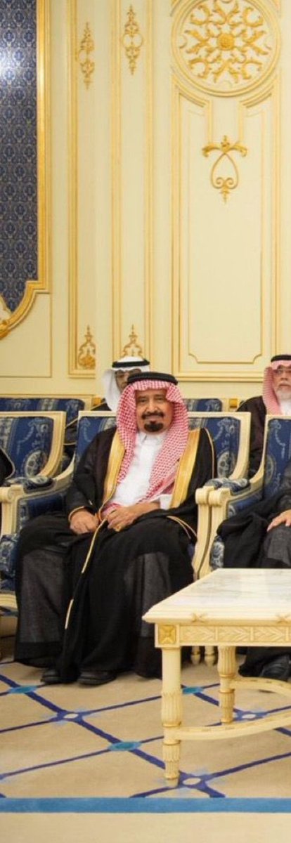 9xs8_2017's tweet photo. إنا لله وإنا إليه راجعون

بقلوب مؤمنة بقضاء الله وقدره، وببالغ الحزن والأسى،

أنعي فقيدينا الغالي 
الشيخ #عبدالله_بن_سالم_الوهابي_القحطاني
رحمة الله ��ليه 
رحل عنّا رجل الحكمة والمواقف، وركن من أركان العائلة والمجتمع، صاحب الخلق الرفيع والسيرة العطرة والمكانة الراسخة في القلوب. https://t.co/LhLifoGdif