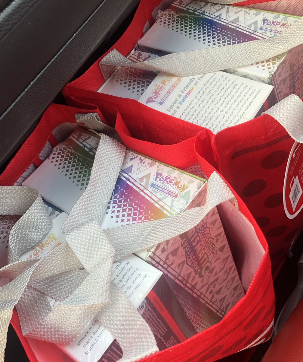 paddy_collects's tweet image. Caught a random Target restock at 5pm. No scalpers, no lines, no fights. More stores need to stop restocking overnight to prevent scalpers from camping out and taking everything. (FYI: I’m ripping this all, and they had 30 SPCs, 40 ETBs, 40 bundles and 300 packs. I left plenty.)