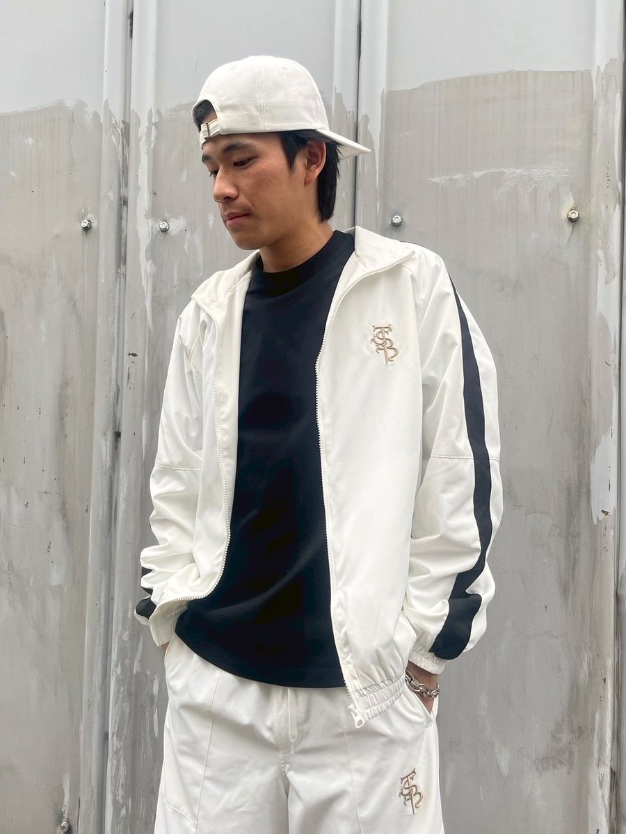 VERTICAL_GARAGE on X