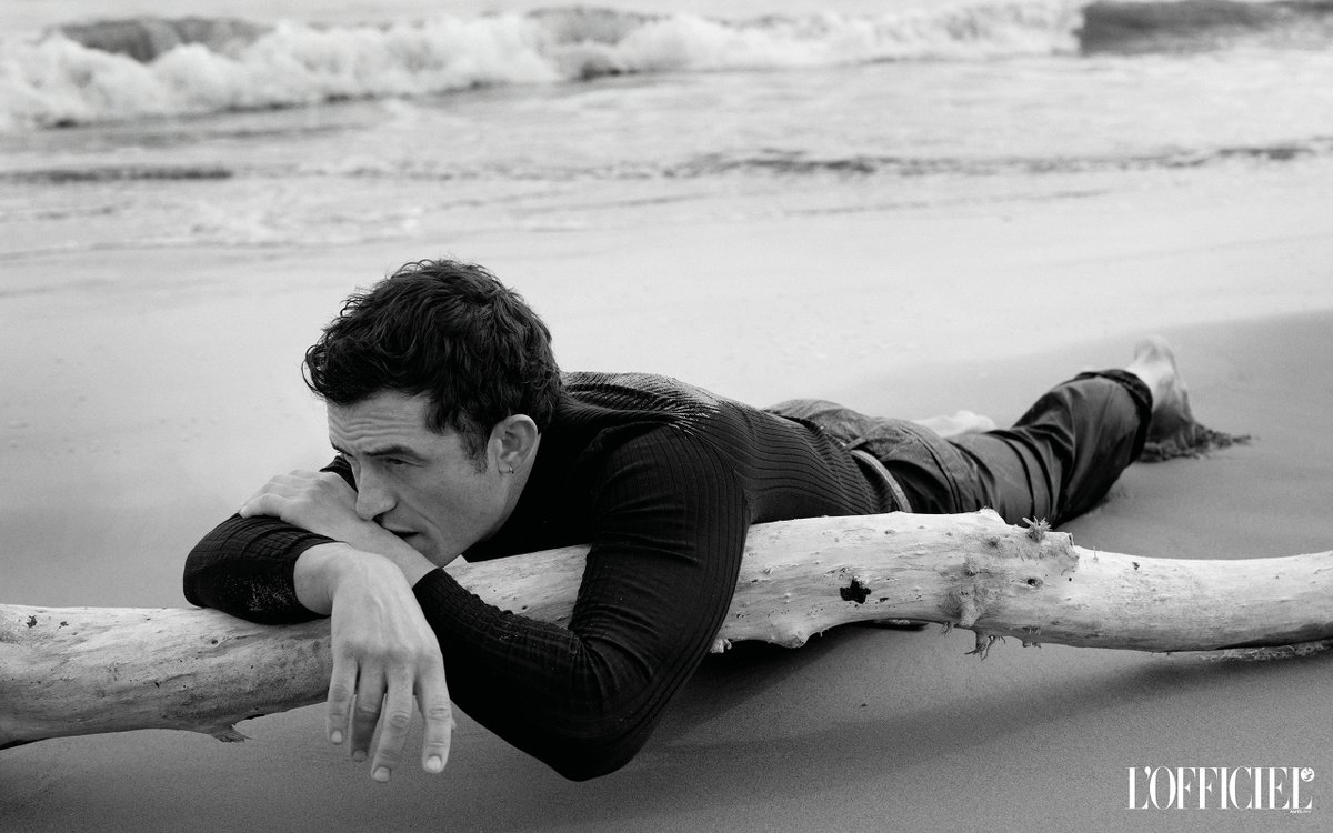 📸Orlando Bloom Photographed by Luca and Alessandro Morelli in “Orlando Bloom Goes Method” for L’Officiel Italia, June 2025 [4K]🎞️🇬🇧🇮🇹💚

➤<a href="/LOfficielItalia/">L'Officiel Italia</a> lofficielitalia.com/fashion/orland…

#OrlandoBloom #OrlandoBloomGoesMethod #LOfficiel #Photoshoot #Portrait #Italy #HD #4K #2025 #2020s