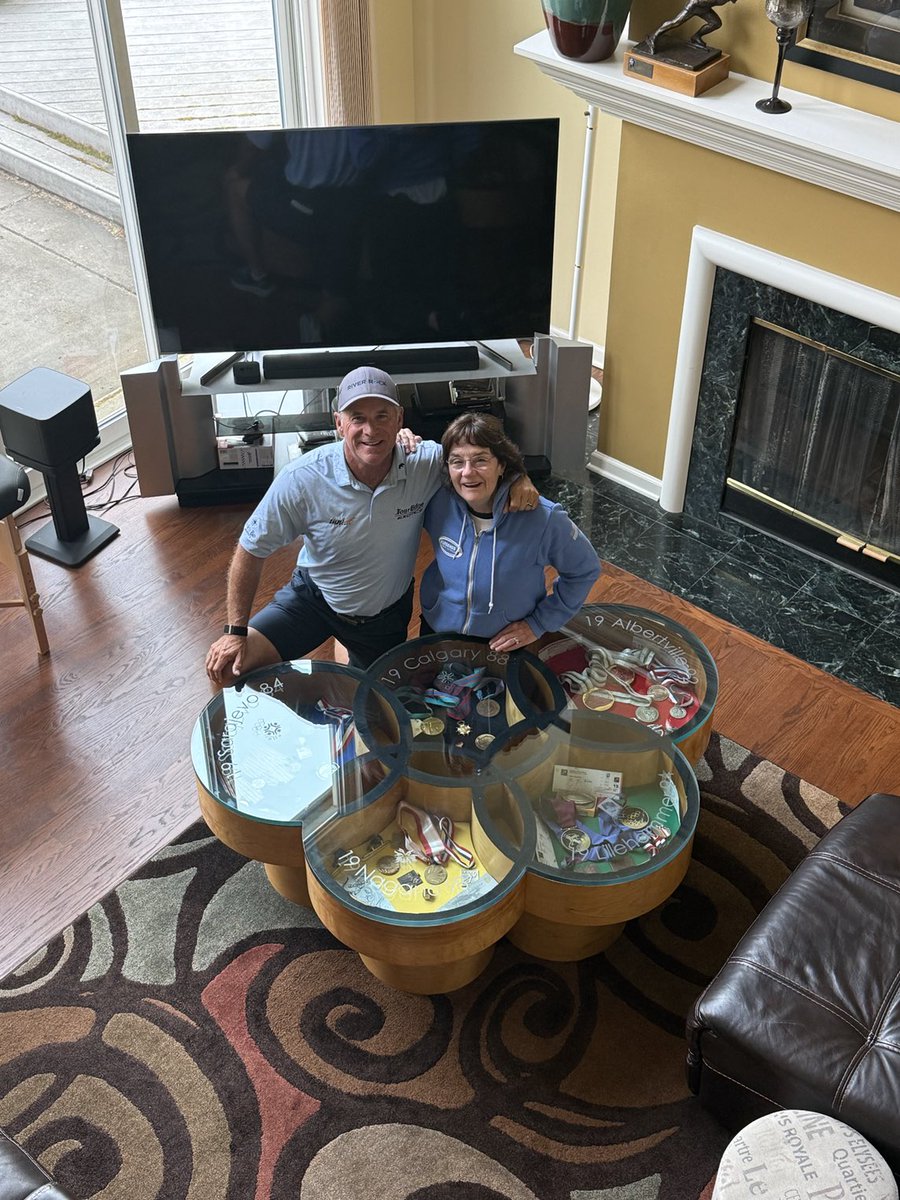 Had the US Senior open Q at Oconomowoc golf club and stayed with Bonnie Blair and her Husband Dave Cruikshank. 5 Gold Medals and a Bronze in this beautiful table. Made it through to senior open thanks to all their help!