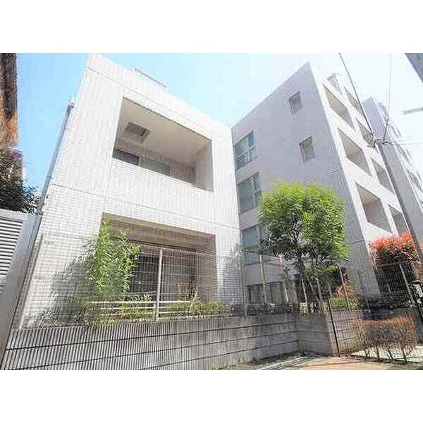 official_MATCH_'s tweet image. ✨家賃98万円✨！！
🗾東京都港区南青山🗾
🚶青山一丁目　駅徒歩7分🚶
🌈4LDK🌈
🌈109.36㎡🌈
🌇9階建て🌇
🏆築2013年🎉　　　

全国どこでも仲介手数料0円✨
エリアごとに担当がついて内見も可✨
安くなります！✨
SNS総フォロワー10万人突破
room-match.net