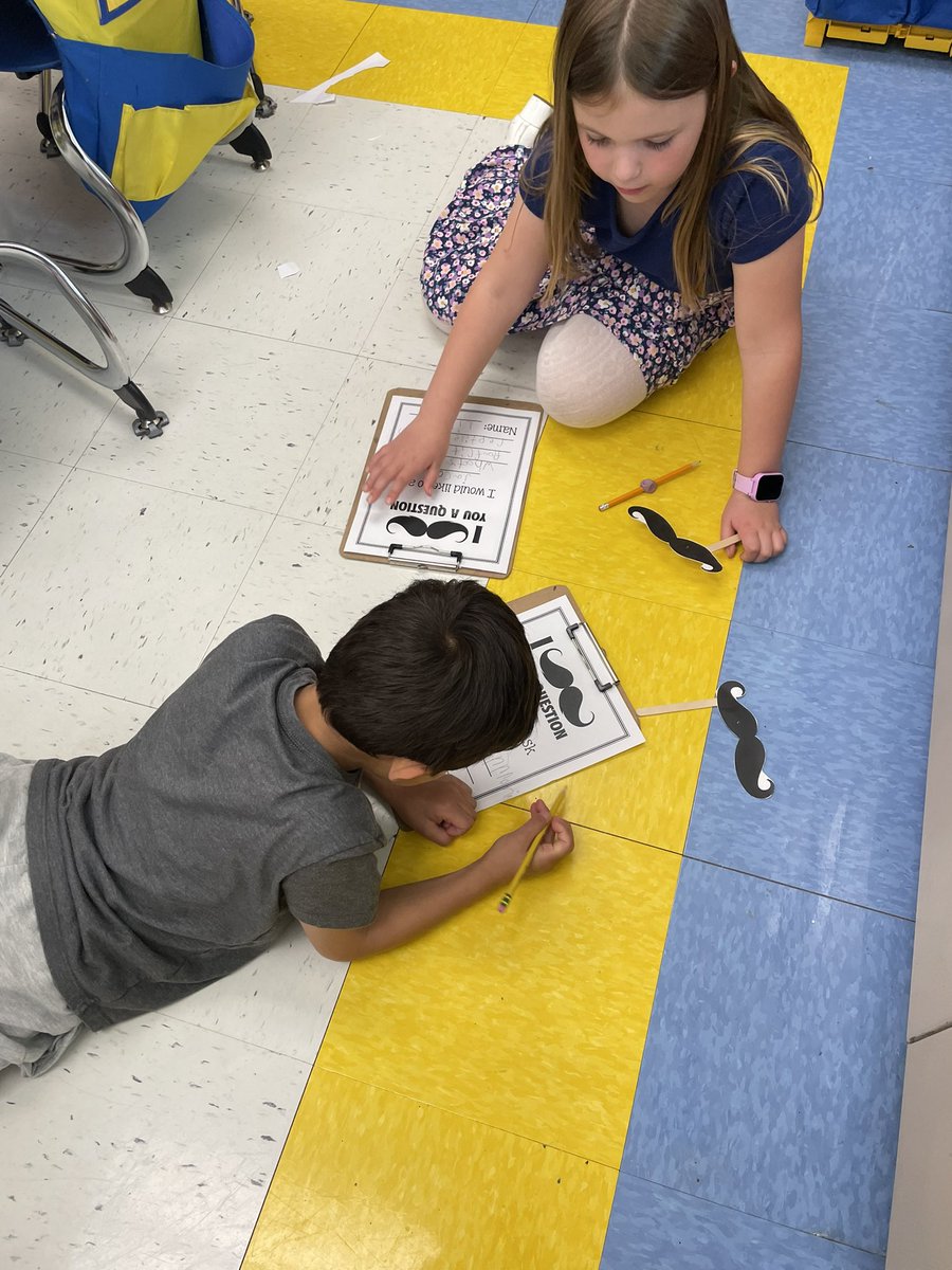 Mrs. Koster tweet media