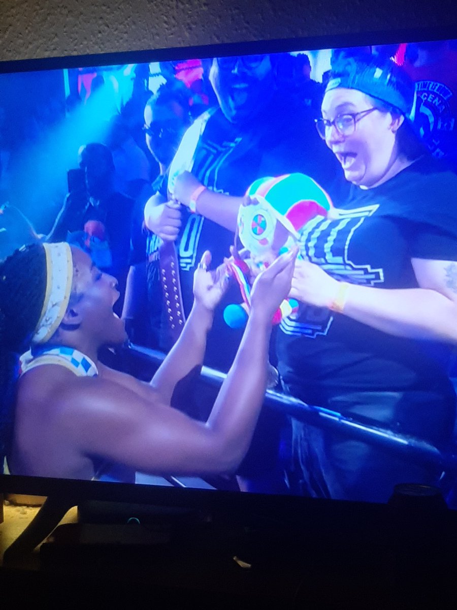 THE FUCK IS POMNI DOING ON WWE TV 😭😭 #WWENXT #TADC #TheAmazingDigitalCircus