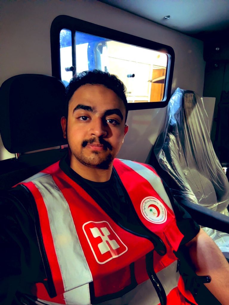 abo33mri's tweet photo. The third day of my shift in Arafat, I was fully prepared #Hajj2025 #hmj #ksu #Paramedic #ems443 #ems444 https://t.co/9GDSbzLLal