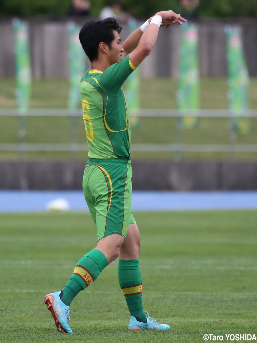 写真特集】[総体予選]新潟決勝、帝京長岡FW上田が技ありV弾。県予選10