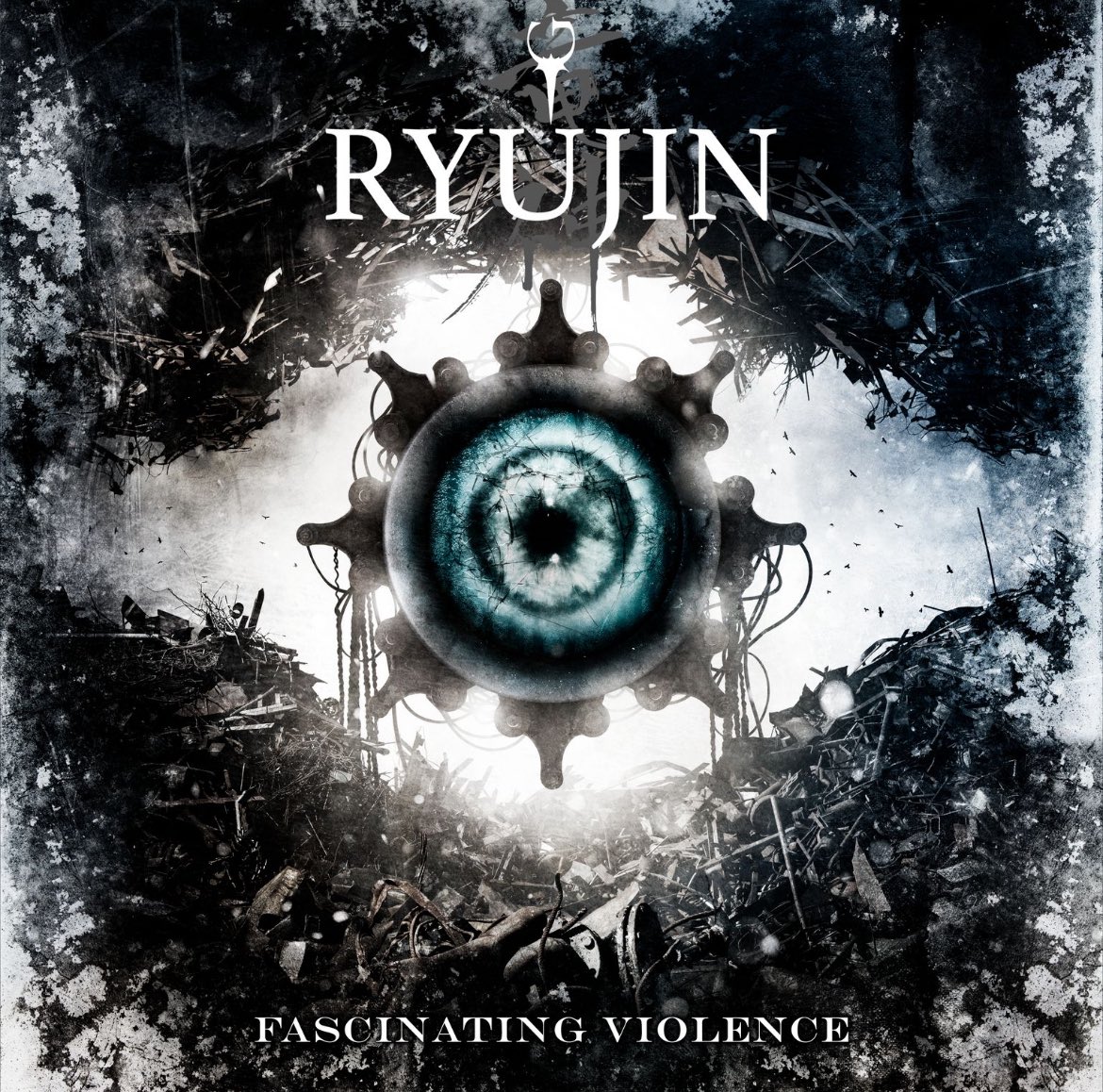 12年前の今日、GYZEのデビューアルバム **『Fascinating Violence