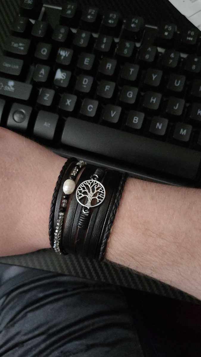 Merliph's tweet image. Got a new cuff with the the tree of life on it ☺️