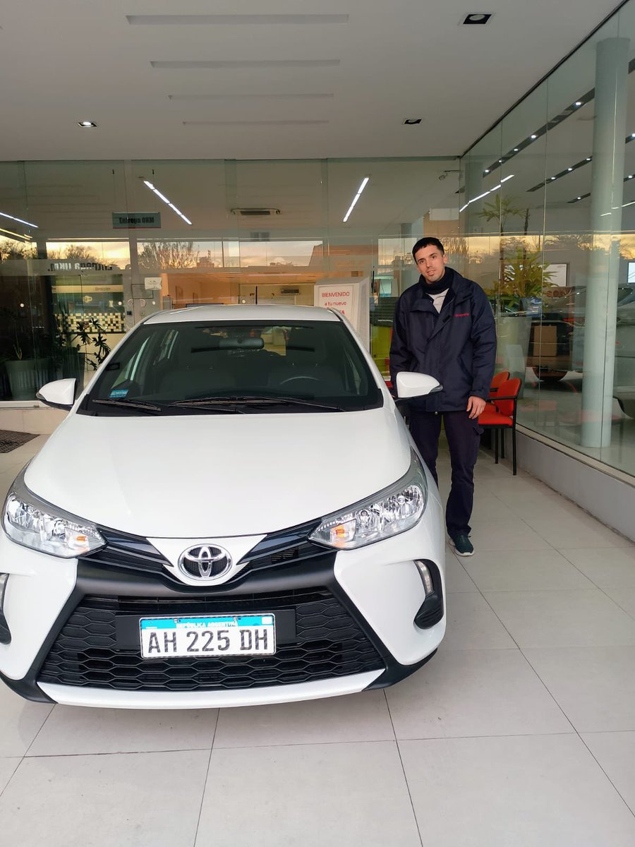 galvan_nico's tweet photo. Sigue valiendo la pena el esfuerzo. Bienvenido Yaris 😊 https://t.co/17SgukNdNR