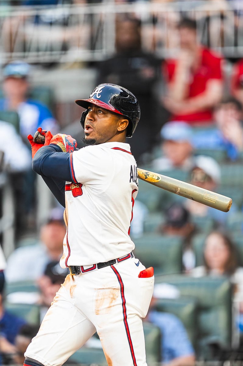 BravesHistorian's tweet image. With his 4th inning single, Ozzie Albies passed Bob Horner (994) for 10th in Atlanta history in hits.