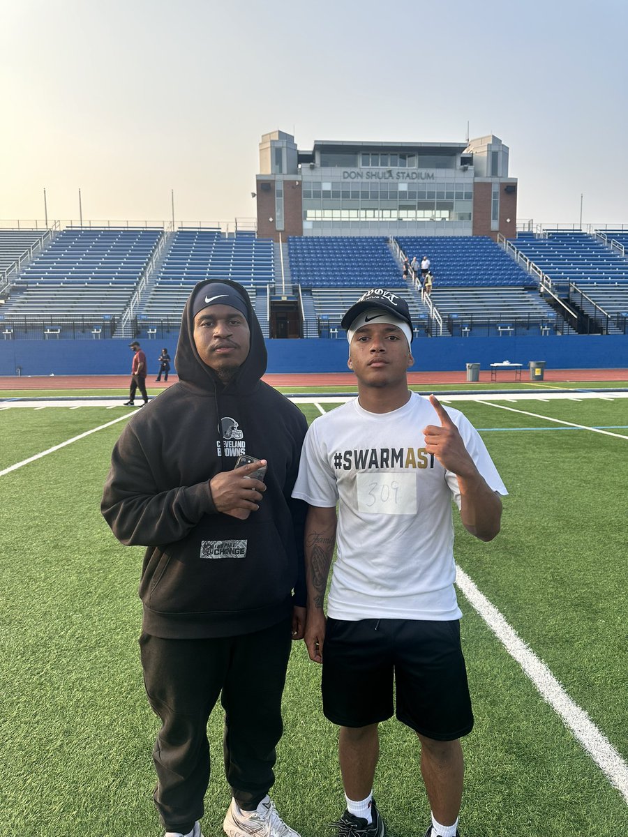 Casey Rhodes (@c_rhodes34) on Twitter photo Had a great day at John Carroll Mega Camp. Was named one of 3 top performers for RB. Also thank you to <a href="/PRINCE4BP/">Prince4BP</a> and Coach Castleberry for speaking and training with me today! <a href="/coachbarros3/">Coach Barros</a> <a href="/Coach_J_Silva/">J. Silva</a> <a href="/BrocktonBoxerFB/">Brockton Boxers Football</a> <a href="/elitefootballac/">EliteTalentFootball</a> <a href="/CoachTBarr/">#BESTAVAILABLE</a> <a href="/urasportsshow/">Under Recruited Sport Show</a> Had a great day at John Carroll Mega Camp. Was named one of 3 top performers for RB. Also thank you to <a href="/PRINCE4BP/">Prince4BP</a> and Coach Castleberry for speaking and training with me today! <a href="/coachbarros3/">Coach Barros</a> <a href="/Coach_J_Silva/">J. Silva</a> <a href="/BrocktonBoxerFB/">Brockton Boxers Football</a> <a href="/elitefootballac/">EliteTalentFootball</a> <a href="/CoachTBarr/">#BESTAVAILABLE</a> <a href="/urasportsshow/">Under Recruited Sport Show</a>