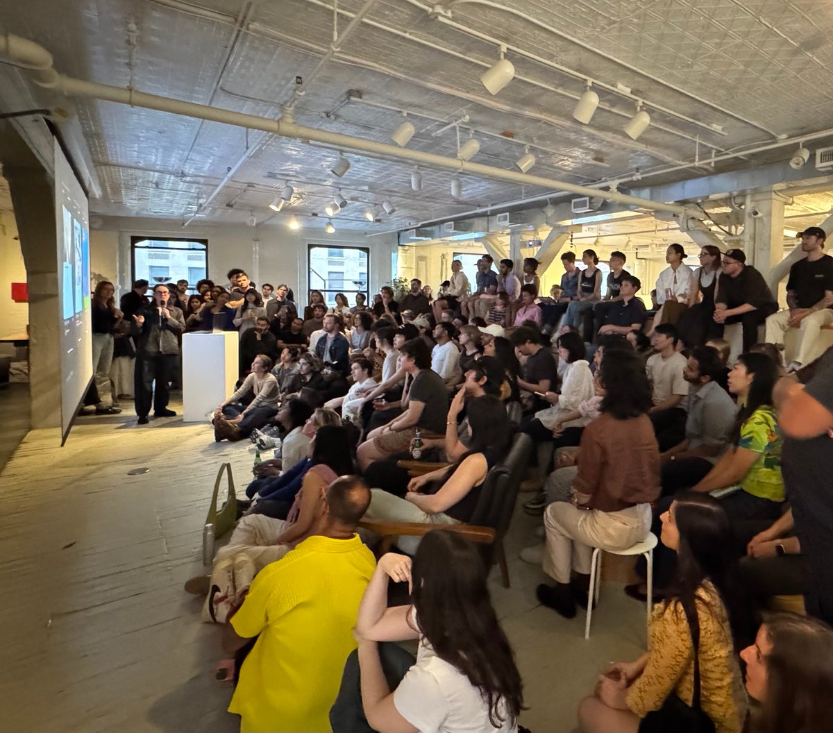 250+ people ditched the usual mixers to pack Index for our <a href="/AIResidency/">AIR</a>  “Show-&amp;-Tell”. 

Seven builders whizzed through 5 min demos – uncanny interfaces, haunted UIs, and romantic computers – and the energy was electric ⚡️. Huge thanks everyone! #NYTechWeek <a href="/collabfund/">Collab Fund</a>