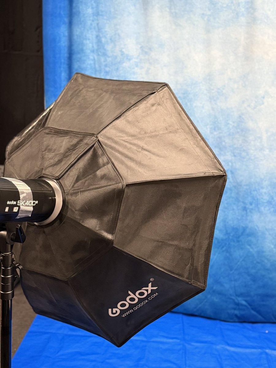 ビジュアル撮影三日目、最終日です！

本日もビジュアルとキャラクター紹介をお届けしていきます🎙️
本日もお見逃しなく‼️

#メイツ2025