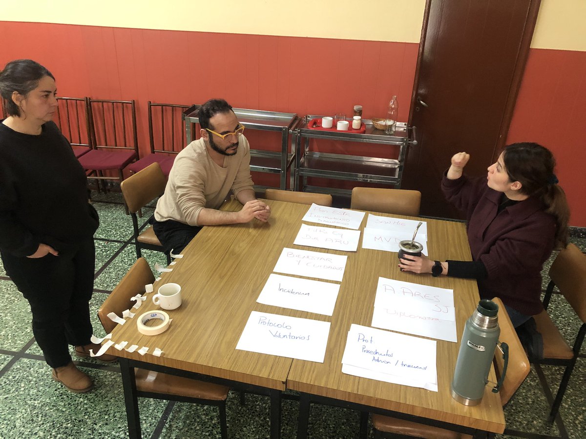 Julio Villavicencio SJ tweet media