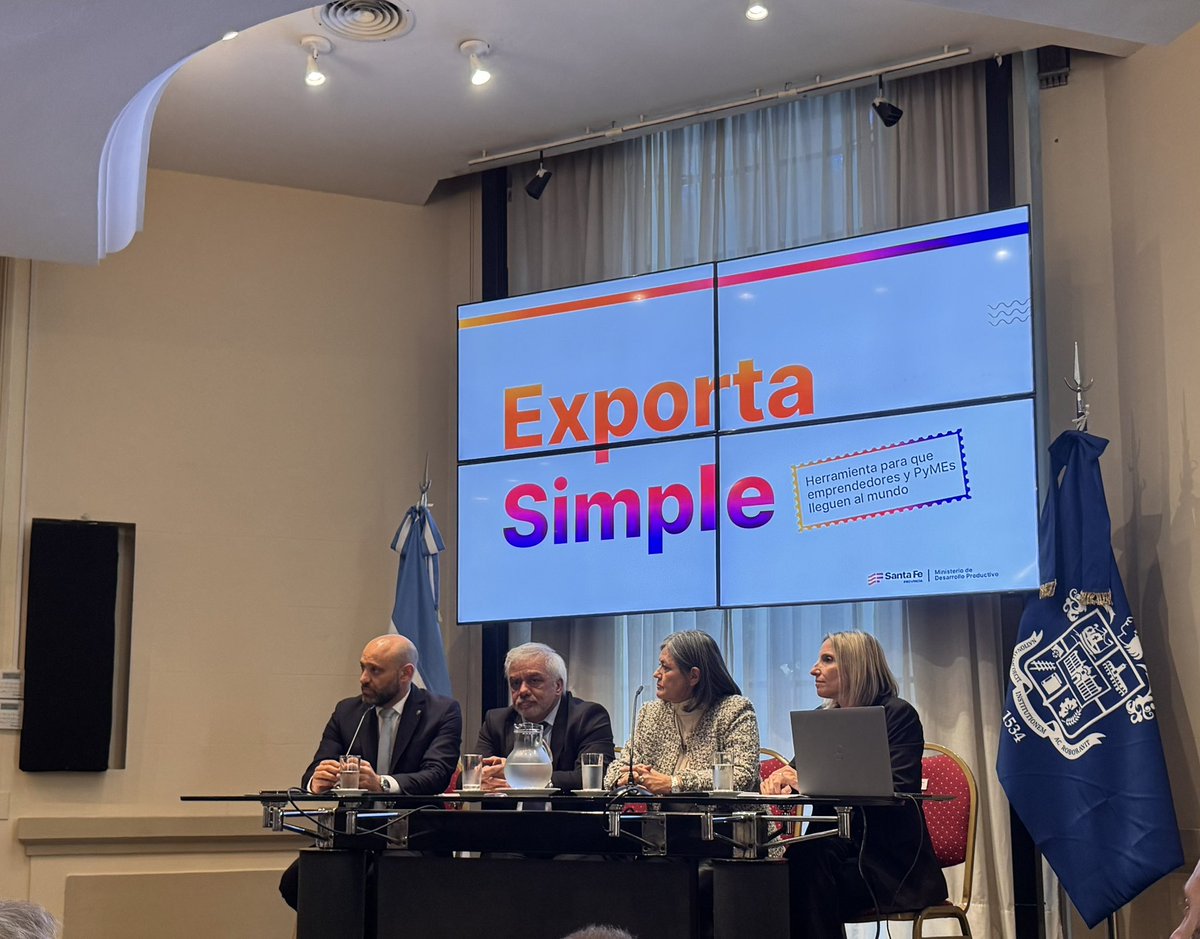 cadefip's tweet image. Espacio de Diálogo Aduanero.  Exporta Simple

Participamos de una nueva edición Espacio de Diálogo, donde además de tratar los temas de interés de las Cámaras representativas del Comex, hemos podido escuchar la experiencia en la Provincia de Santa Fe del programa #ExportaSimple