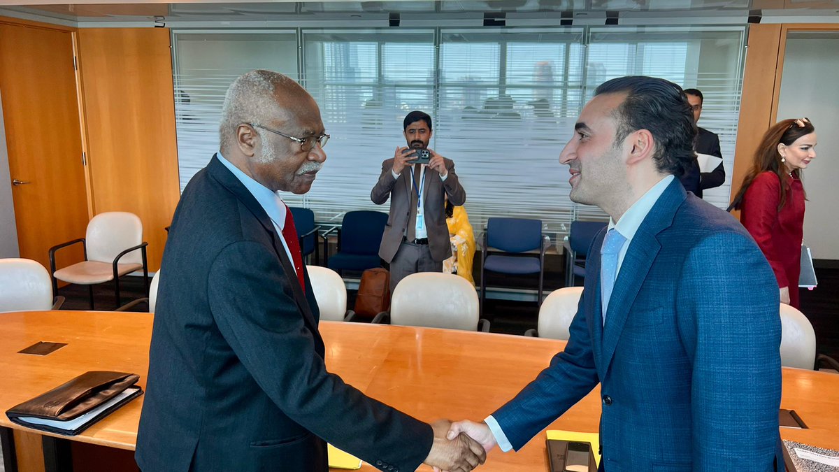BBhuttoZardari's tweet photo. Had a productive meeting with the President of the General Assembly. Together with Pakistan’s High-Level Delegation, we reaffirmed vision for regional peace, anchored in restraint, coexistence, and dialogue, despite India’s belligerence. Warned that unilateral actions, including the weaponisation of water, imperil millions. South Asia needs not conflict management, but lasting dispute resolution rooted in the UN Charter and international law. #PeaceWithResponsibility