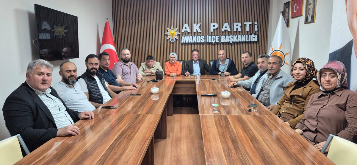 Halil Çopur (@cavusin) on Twitter photo <a href="/Akparti/">AK Parti</a> Avanos İlçe Başkanlığında, İlçe Başkanımız <a href="/CuneyitP73674/">CÜNEYİT PAK</a> Kadın Kolları ve Gençlik Kolları başkanlarımızın ve Belediye Meclis üyemizin katılımlarıyla haftalık olağan Yönetim Kurulu Toplantımızı gerçekleştirdik, hayırlara vesile olsun. <a href="/av_mfa/">Muhammed Feyzi Aygün</a> <a href="/abuyukgumus/">Ahmet Büyükgümüş</a> <a href="/Akparti/">AK Parti</a> Avanos İlçe Başkanlığında, İlçe Başkanımız <a href="/CuneyitP73674/">CÜNEYİT PAK</a> Kadın Kolları ve Gençlik Kolları başkanlarımızın ve Belediye Meclis üyemizin katılımlarıyla haftalık olağan Yönetim Kurulu Toplantımızı gerçekleştirdik, hayırlara vesile olsun. <a href="/av_mfa/">Muhammed Feyzi Aygün</a> <a href="/abuyukgumus/">Ahmet Büyükgümüş</a>