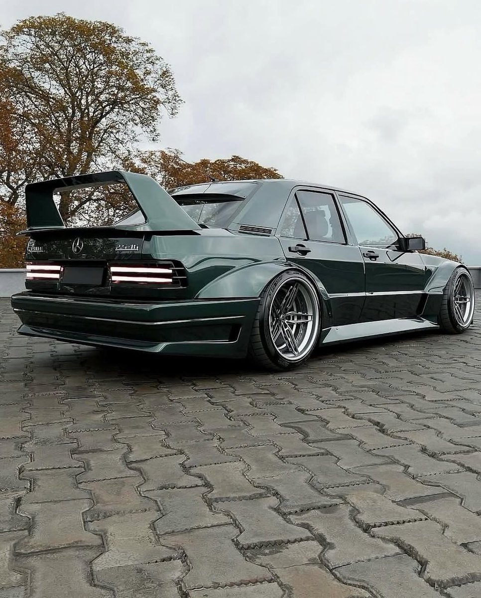 Shtreetwear's tweet image. Mercedes Benz 190E EVO