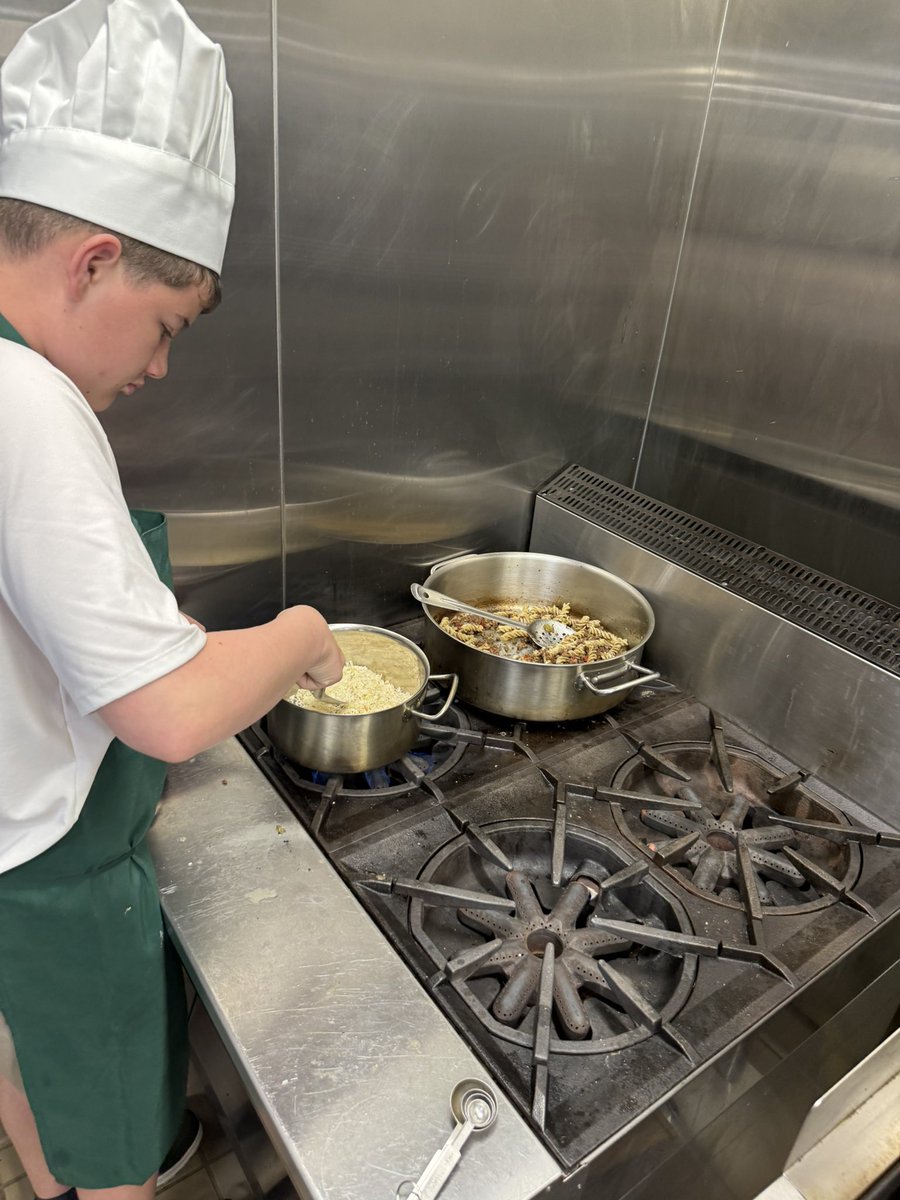 Coach Shelby Thiel tweet media