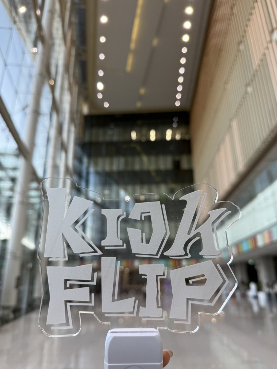 [📢]
250604 MBC M 쇼!챔피언 사전녹화 참여 인원 체크 안내

✔ 1~ 100번 : 6:20 AM
✔ 101~ 예비 끝번 : 6:40 AM
✔ 지각자 확인 마감 : 7:00 AM
✔ 현장 참여 : 지각자 확인 마감 이후 가능한 인원 안내 예정

250604 MBC M 쇼!챔피언 사전녹화에 참여하시는 WeFlip 분들은
아래 사진 속 장소를