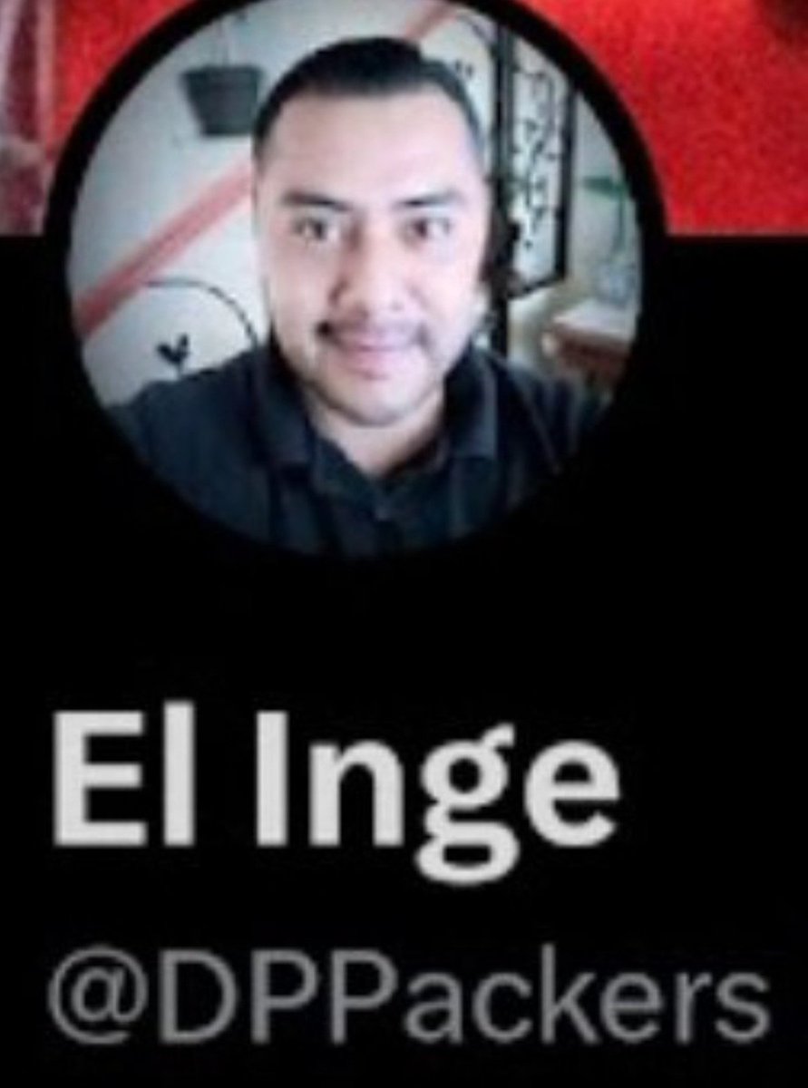 LaReynadeX's tweet photo. @Prince_Pakeii Ya lo dijiste nadie te conoce por eso te cuelgas de la fama de pakeii  
HAHAHAHAHAHA https://t.co/fVJA2C1ntv