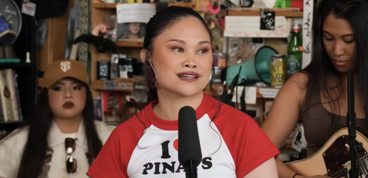 Rolling Stone (@rollingstone) on Twitter photo What the Tiny Desk cameras couldn't see? <a href="/rubyibarra/">RUBY IBARRA</a>'s family and friends were in the audience:
"... they were crying, they were passing around a box of tissue, and I was starting to get soaked up myself just seeing my mom’s reaction, and it was just special.” What the Tiny Desk cameras couldn't see? <a href="/rubyibarra/">RUBY IBARRA</a>'s family and friends were in the audience:
"... they were crying, they were passing around a box of tissue, and I was starting to get soaked up myself just seeing my mom’s reaction, and it was just special.”