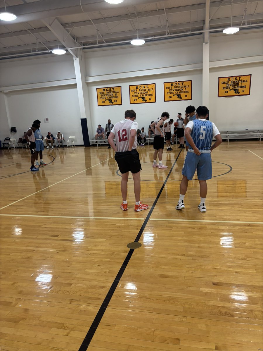 Capitol Hoops Summer League at DeMatha+ (@capitolhoopssl) on Twitter photo 1st game of the day on Court 2 at AACS is between The Brook and Crofton
<a href="/BrookBoysBBALL/">Springbrook Boys Basketball</a> 1st game of the day on Court 2 at AACS is between The Brook and Crofton
<a href="/BrookBoysBBALL/">Springbrook Boys Basketball</a>