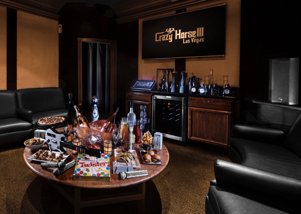 BrandBombPR's tweet image. 🔥 Summer is officially on at Crazy Horse 3, and it’s stacked with next-level parties, unbeatable drink deals and one-of-a-kind VIP experiences you won’t find anywhere else! Whether you're sipping, cheering or leveling up, summer starts here. 🔥