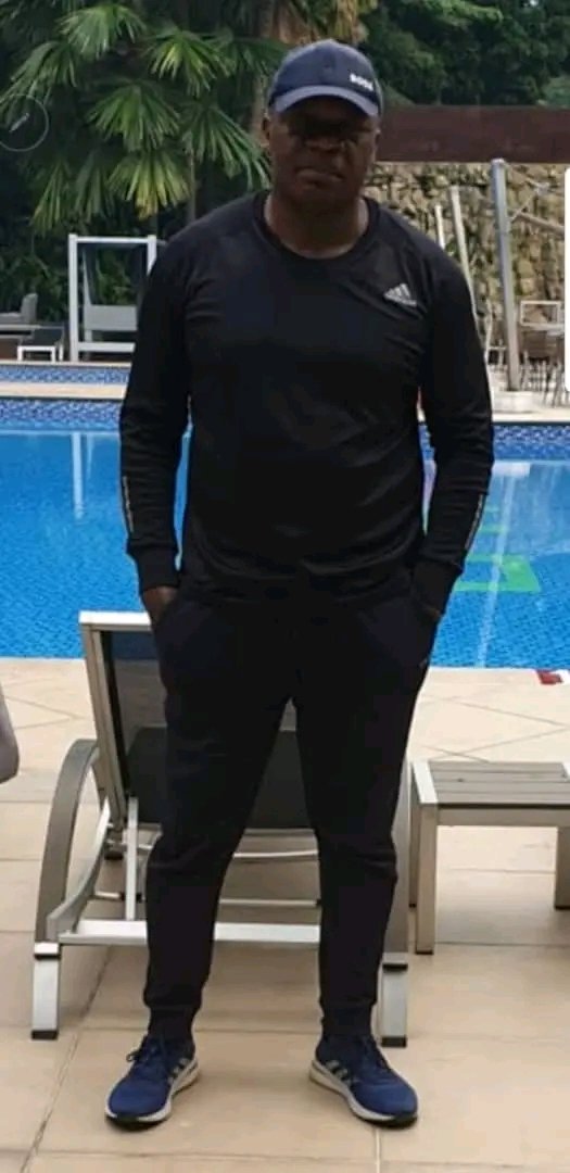 Salutations de Kinshasa. 

Yika mpiko, lobi eza ya Nzambe. 
Reste déterminé, demain appartient à Dieu. 

Bonne soirée à vous tous mes amis. 
Que Dieu vous bénisse abondamment !