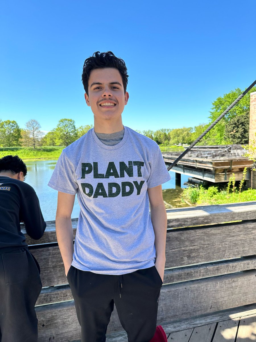 BeNobleRCP's tweet photo. 🪴🌷the plants were cute but so were we ☺️ #botanicbaddies #plantgirlera #botanicvibes https://t.co/b82tB8ivSe