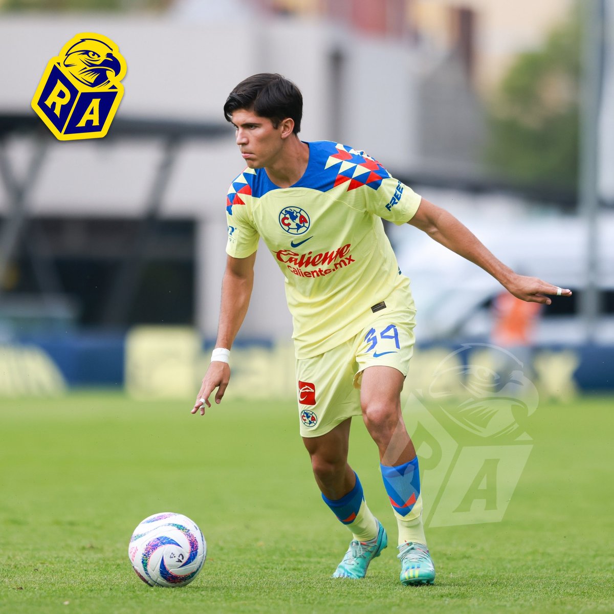 🚨¡ÚLTIMO MOMENTO!🚨

Ralph Orquín volverá al América después de su paso ppr Juárez. 🔙

El lateral mexicano fue uno de los mejores asistidores en la temporada 24/25. 🔝

¿Le darían espacio en el primer equipo? 🤔