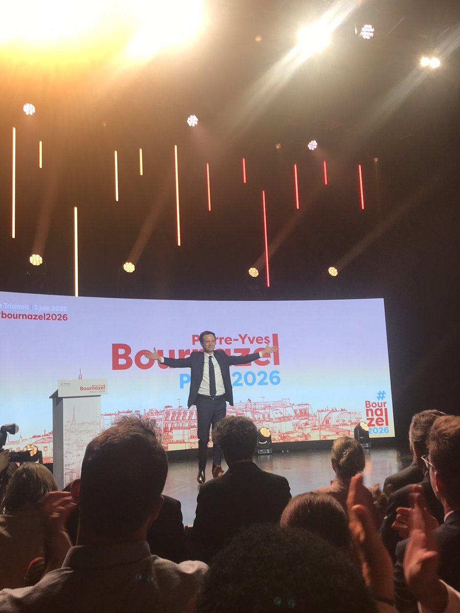 Magnifique ambiance au lancement de campagne de <a href="/pybournazel/">PierreYves Bournazel</a> en présence de <a href="/EPhilippe_LH/">Edouard Philippe</a> 🤩✨ Un homme de conviction, simple et à l’écoute ! Rassemblons-nous autour de son projet 💪🚀 #Bournazel2026