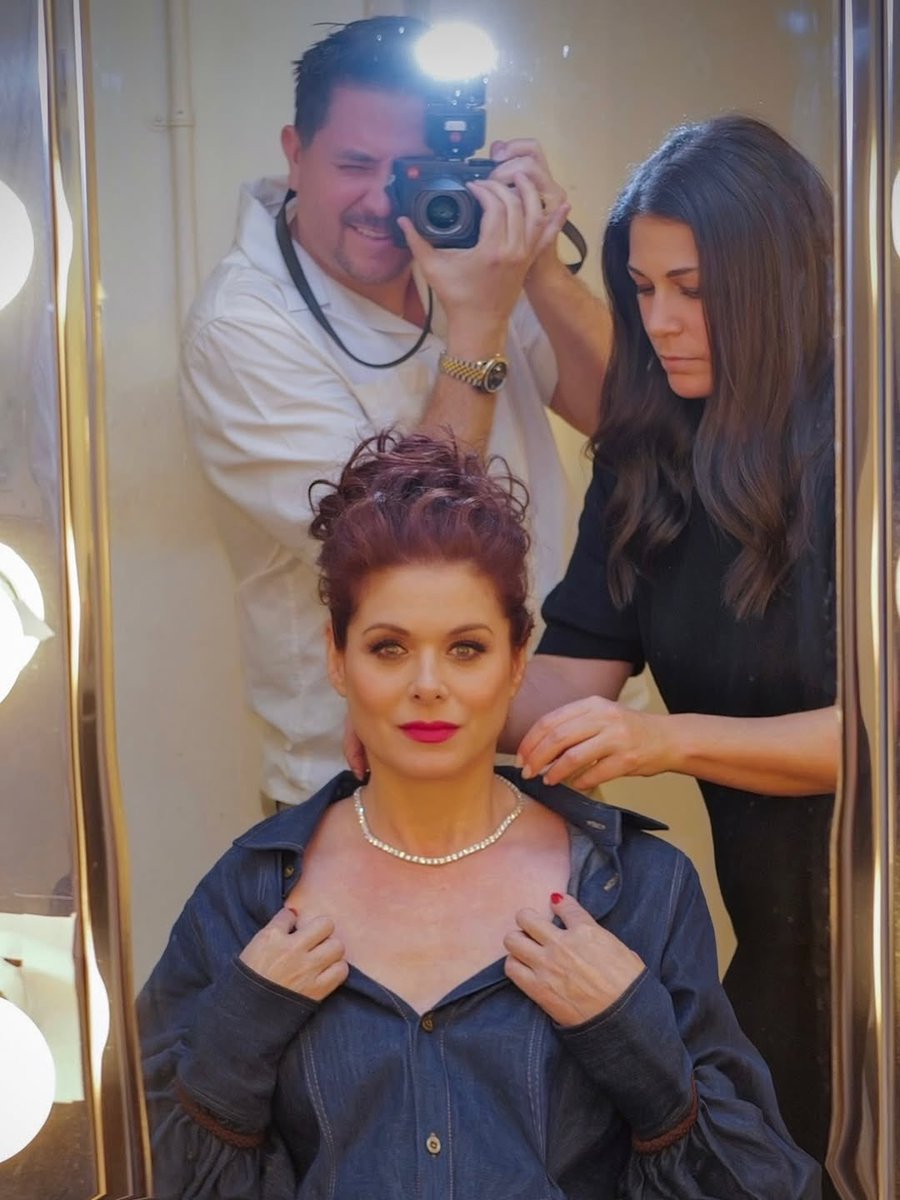 _debramessing's tweet image. It’s DRAMA DESK AWARDS Night! 🎊🎭
I am pinching myself.
I can’t believe I am co/hosting the biggest night in theatre with my pal @Instatituss!
The @DramaDeskAwards are the ONLY time ALL the productions, ALL the actors from Broadway, Off-Broadway, and Off-Off Broadway compete…