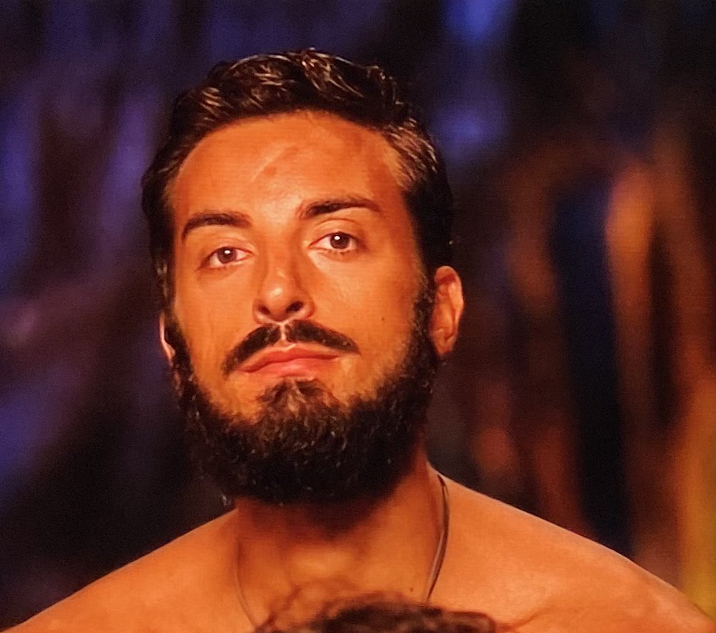 Enhorabuena por haber tirado vuestro concurso a una semana de la final

#TierraDeNadie13