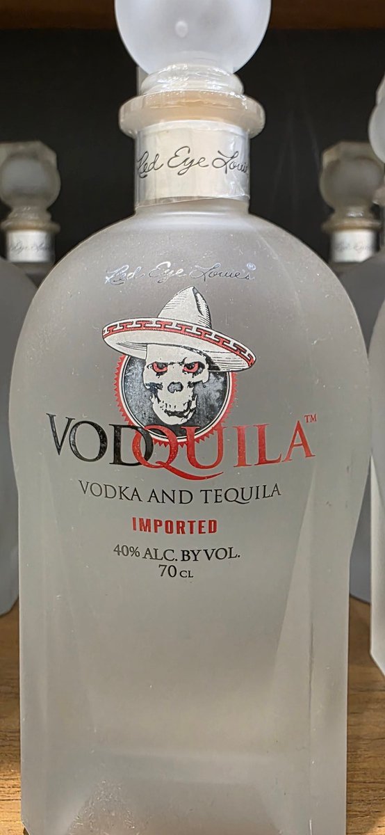 Cómo que se murió? Qué tomó?
👇🏻