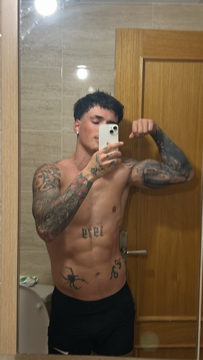 Hard work! 💪🏻 More in my Telegram! 😼

t.me/+77QdKjLEOM05O…