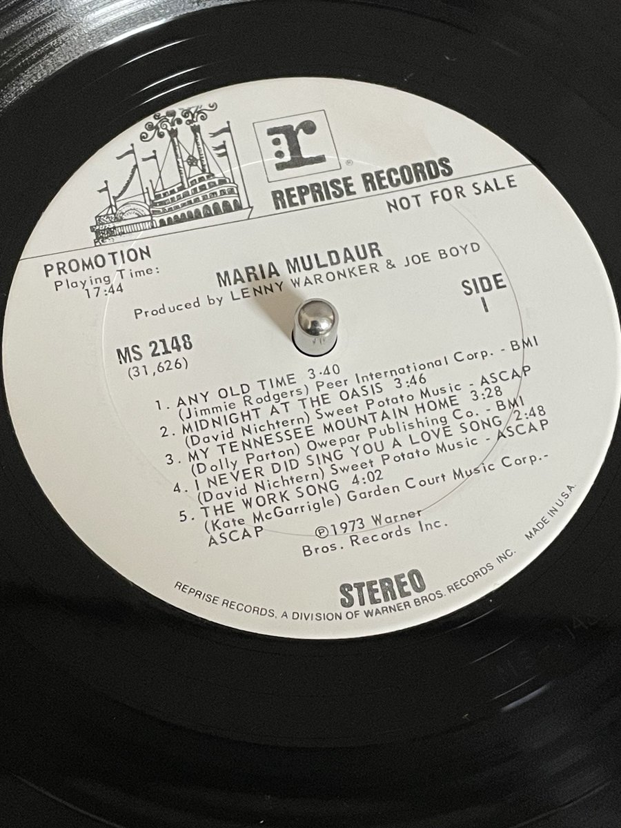 claptmania's tweet photo. #maria_muldaur

癒しの好盤...マリア・マルダー🎶
雨もあがり、気持ちいい朝。
部屋中にマリアの世界が広がってる。
心地よい音ですわ🌺

おはようございます。
今日もよろしくです。 https://t.co/f7DFUyvNF5