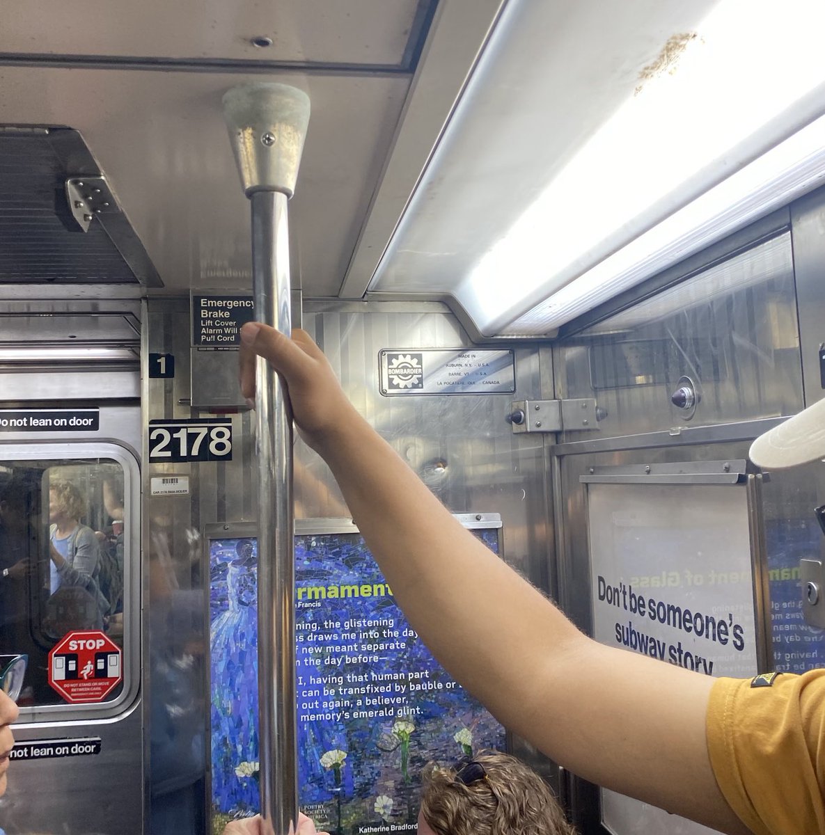 elizabethcaputo's tweet image. It’s here! First hot car of the season ⁦@NYCTSubway⁩ #1train #UWS